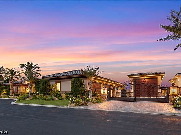 2nd image of 8574 Verde Park Cir