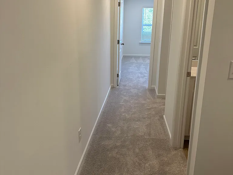 240 Vision St — Photo 7