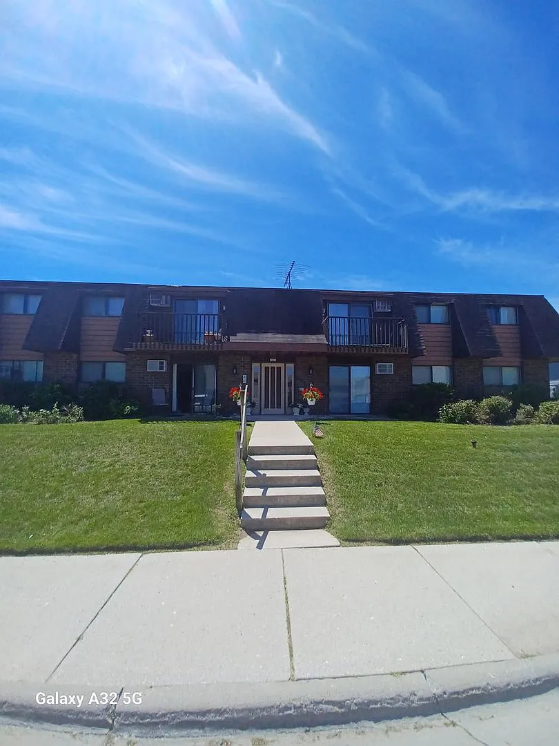 Willow Run 2 — Photo 2