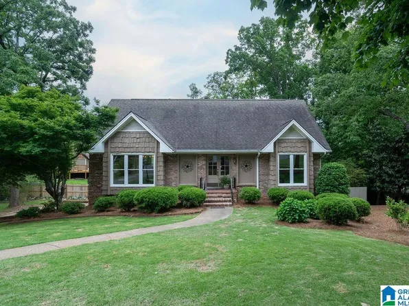 841 Leah Ln, Birmingham, AL 35226