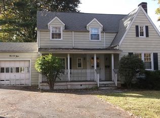 95 Abbotsford Rd, North Plainfield, NJ 07062