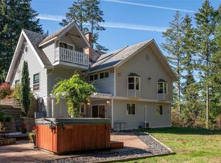 2333 Summerset Rd, Nanaimo, BC V9P9E4