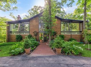 26550 N Longwood Rd, Lake Forest, IL 60045