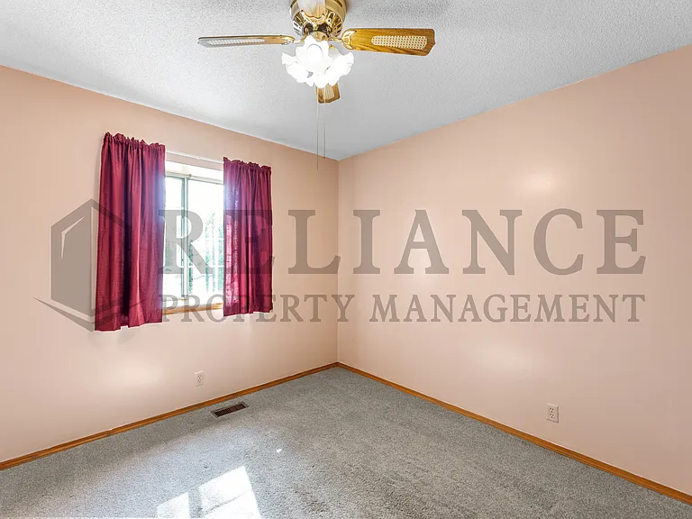 8502 W Westlawn Cir — Photo 21