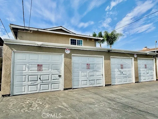 17102 Emerald Ln #E — Photo 10