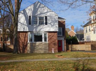 789 Cherry St #1, Winnetka, IL 60093