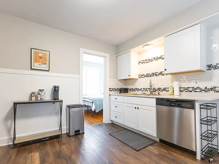 716 Coit Ave NE — Photo 15