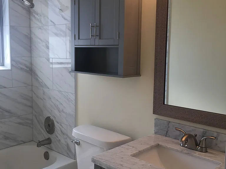 9940 Broadmoor Dr #3 — Photo 2