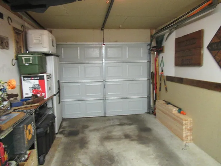 1016 N Lafayette St — Photo 6