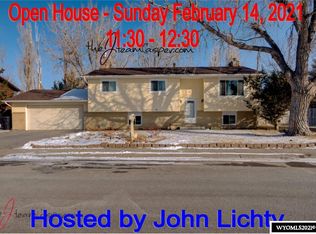 193 Indian Paintbrush St, Casper, WY 82604
