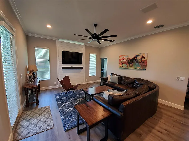 13917 Sheffield Ct — Photo 10