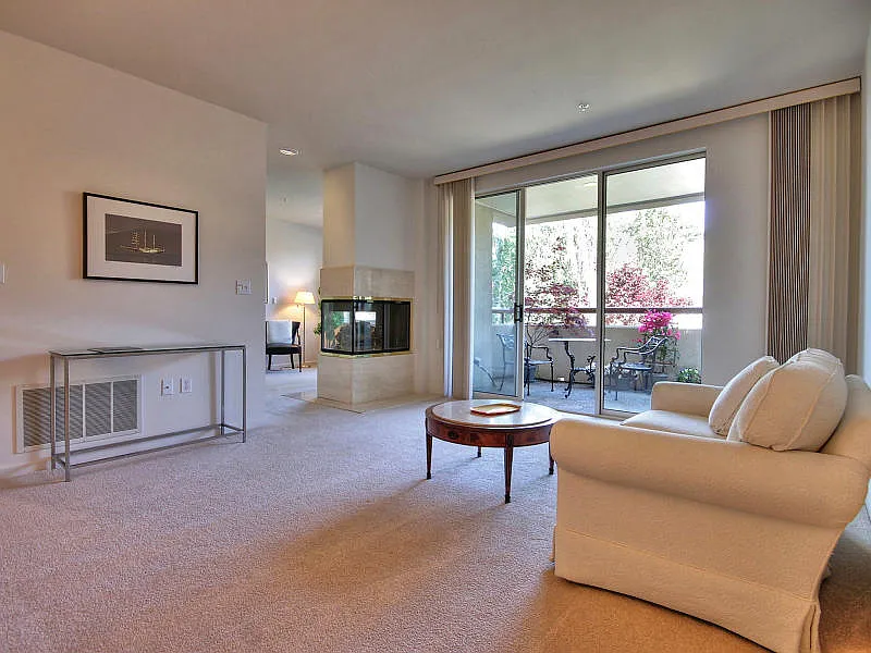400 Deer Valley Rd APT 2M photo 1
