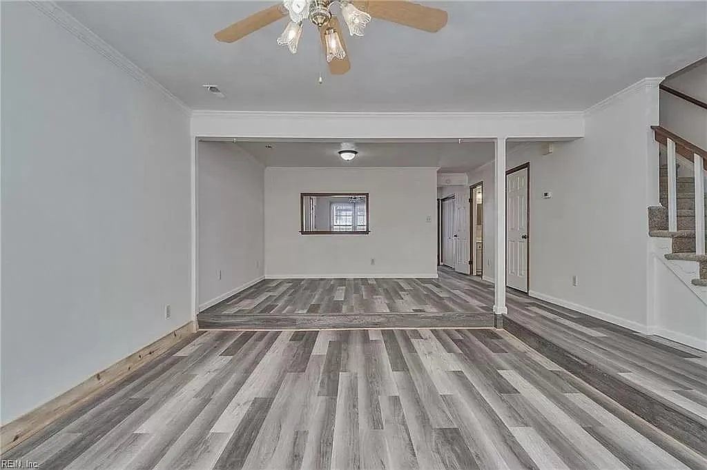 3 bed, 2.5 bath, 1460 sqft, $2,125 — Photo 2