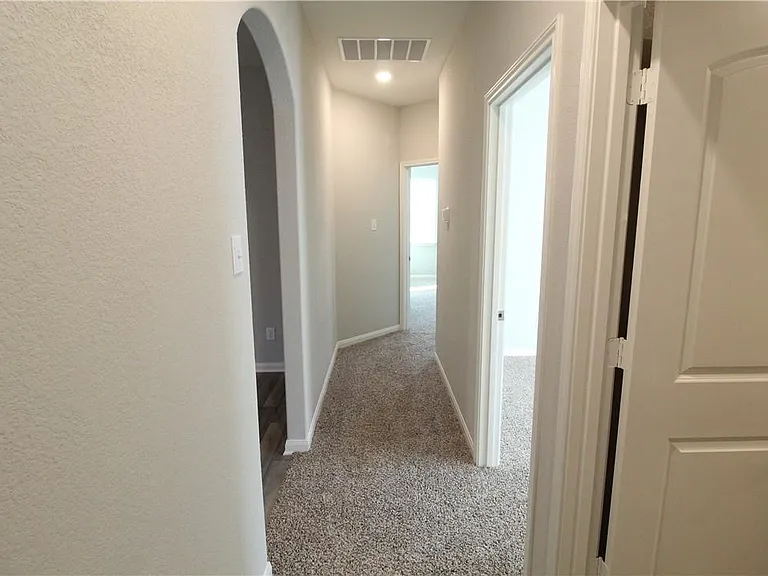 509 Washington Dr — Photo 12