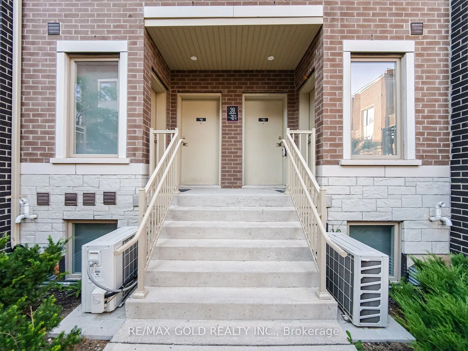 3 bed, $3,100 — Photo 3