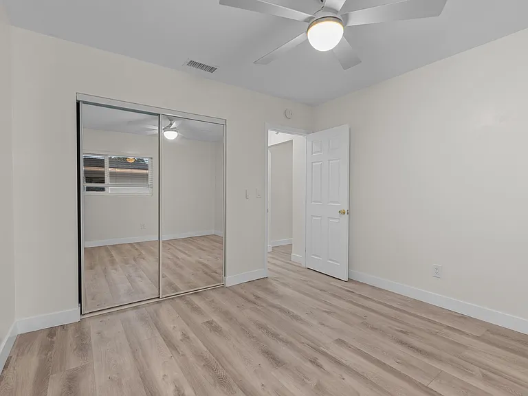 2918 Dickens St #2918 — Photo 16