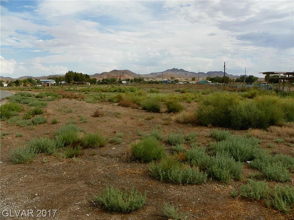 2nd image of 775 Don Grady St