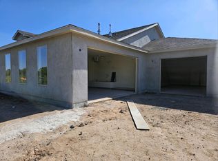 4 Fox Den Rd, Los Lunas, NM 87031