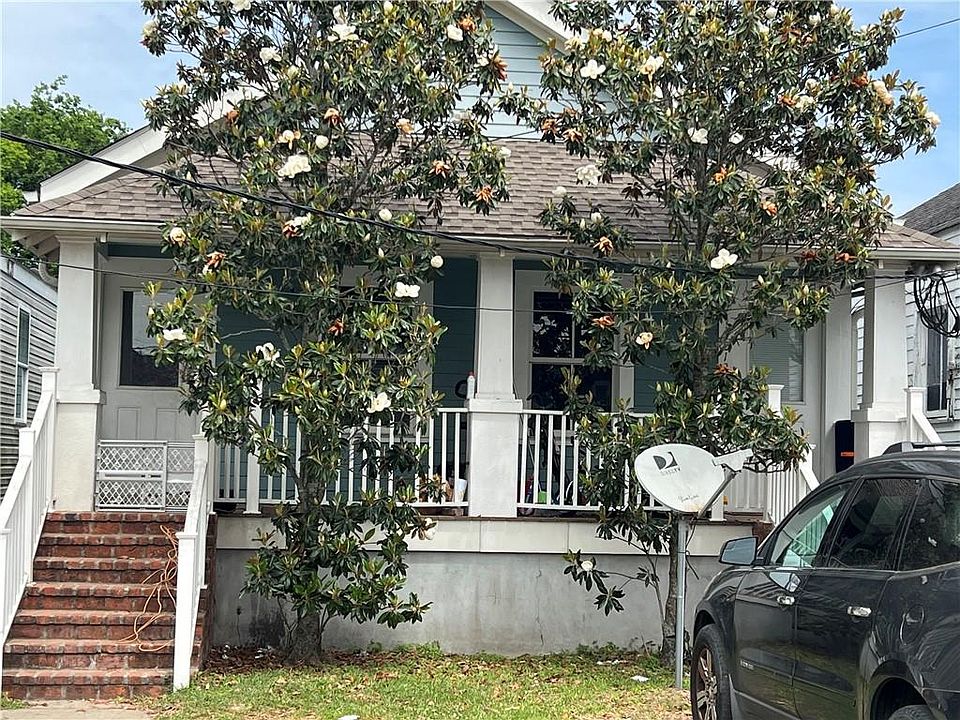 1st image of 9013 Green St #15