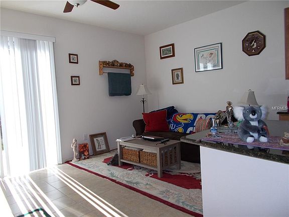 5th image of 6916 Holly Heath Dr