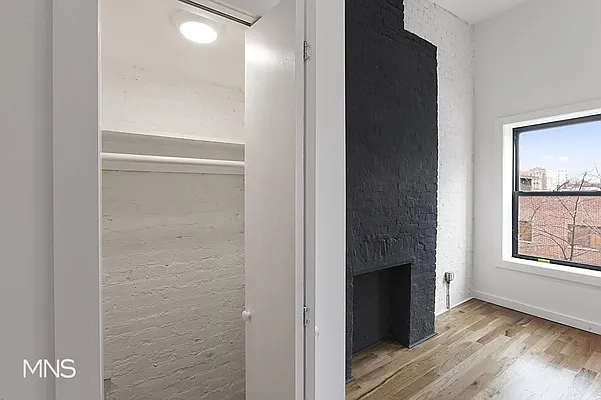 Rented by MNS | media 28