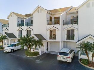 320 Island Way APT 504, Clearwater, FL 33767