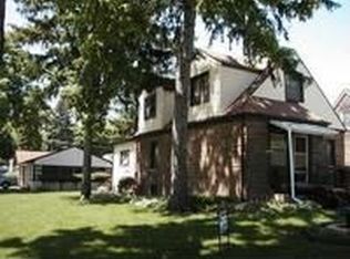 2444 S 20th Ave, Broadview, IL 60155