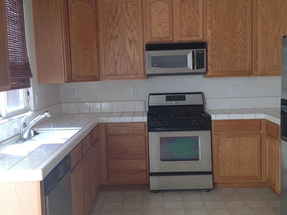 2nd image of 1673 Hickam Cir