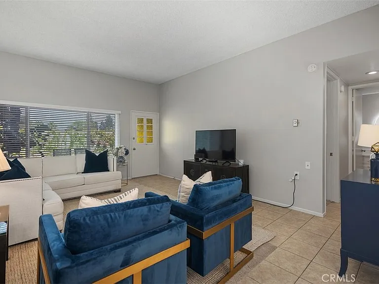 956 Calle Aragon #C — Photo 10