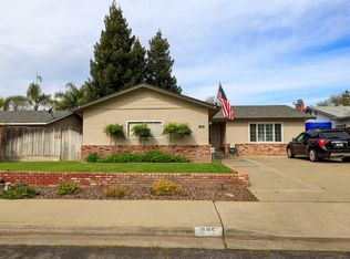1125 McGuire Dr, Modesto, CA 95355