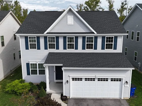 216 Sierra Dr, Amherst, NY 14228