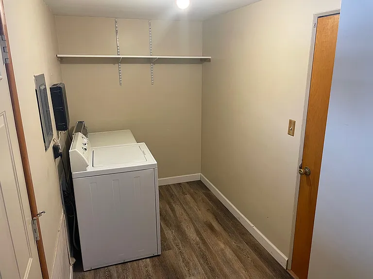 5302 Ashland Dr — Photo 4