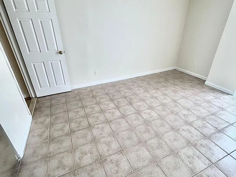 2311 Pimmit Dr #1205 — Photo 15