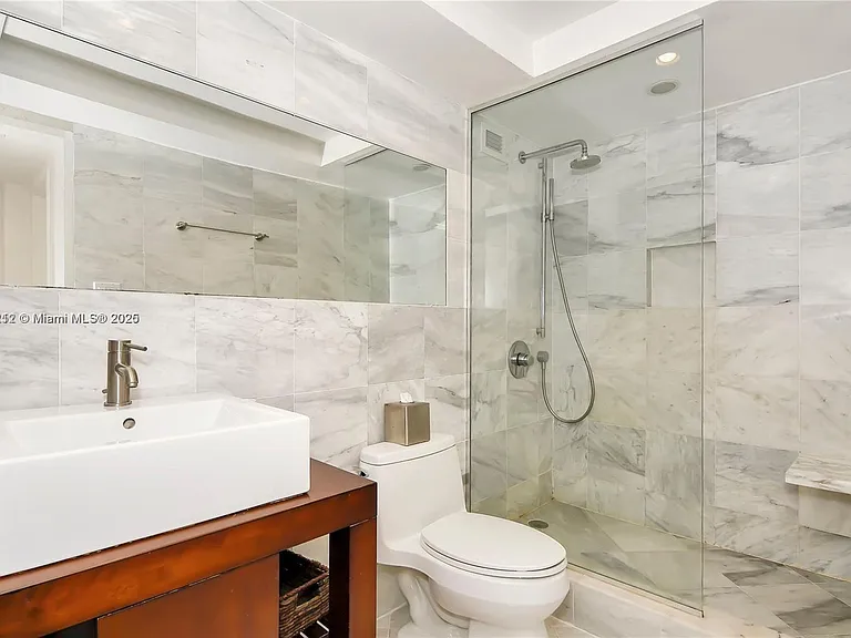 5151 Collins Ave #619 — Photo 14