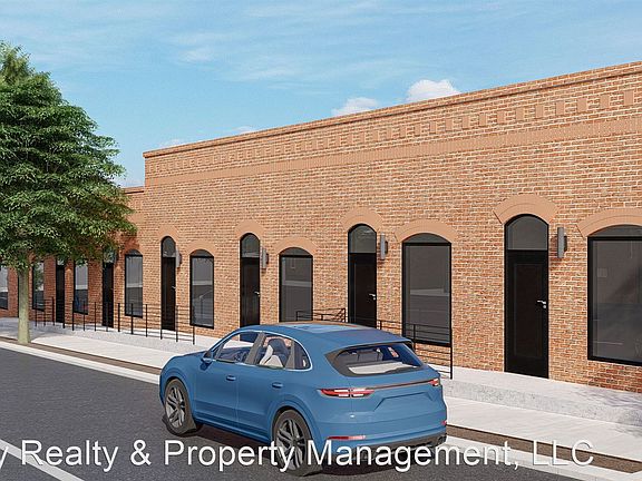 5th image of 131 S Sherman St #108