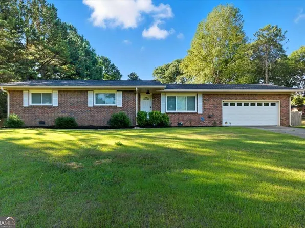 2567 Twin Oaks Dr SW, Marietta, GA 30064