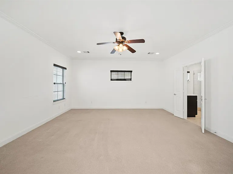 22 Hermann Park Ct — Photo 12