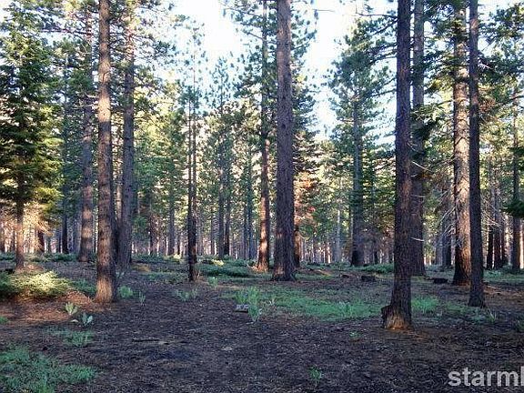 3rd image of 565 Cochise Cir