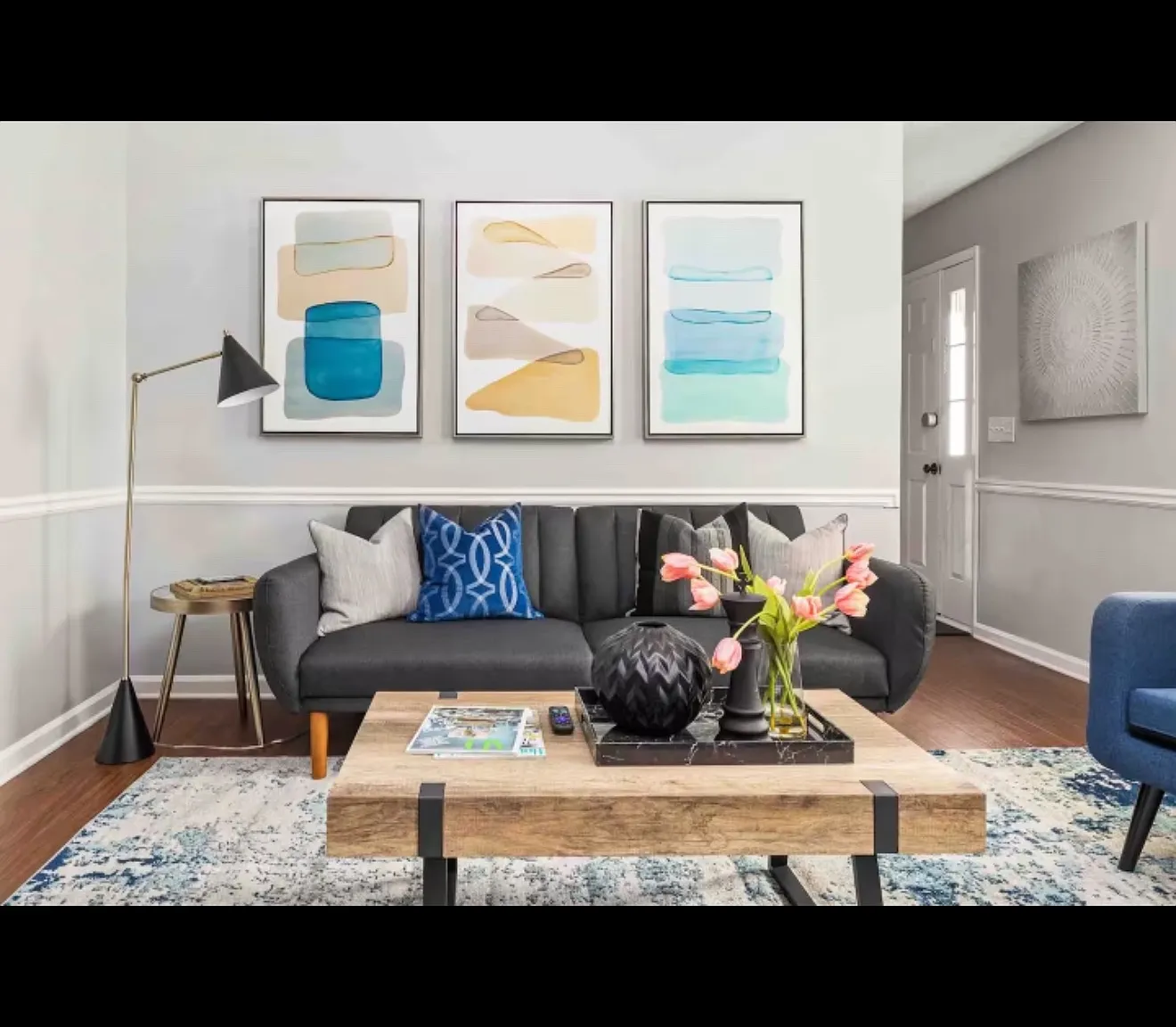4534 Montgomery Way — Photo 4