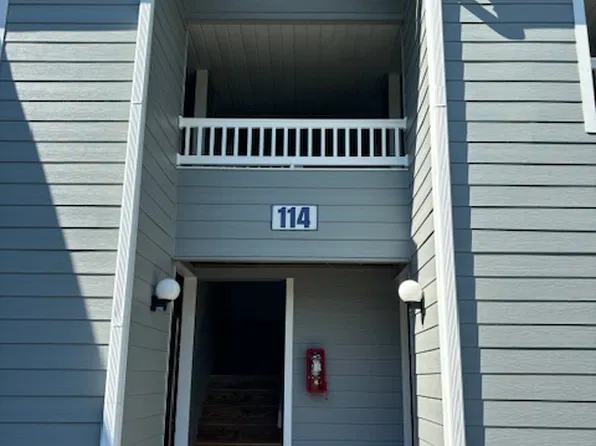 114 Breezewood Dr #114, Greenville, NC 27858