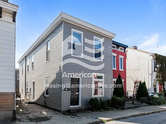 675043_001_front_view_2.jpg