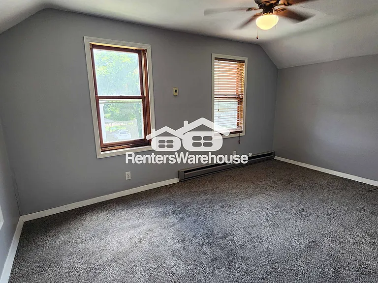 604 N High St — Photo 7