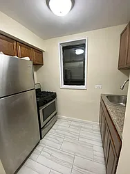 Rented by City Prime Commercial Realty 