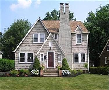1st image of 19580 Riverwood Ave