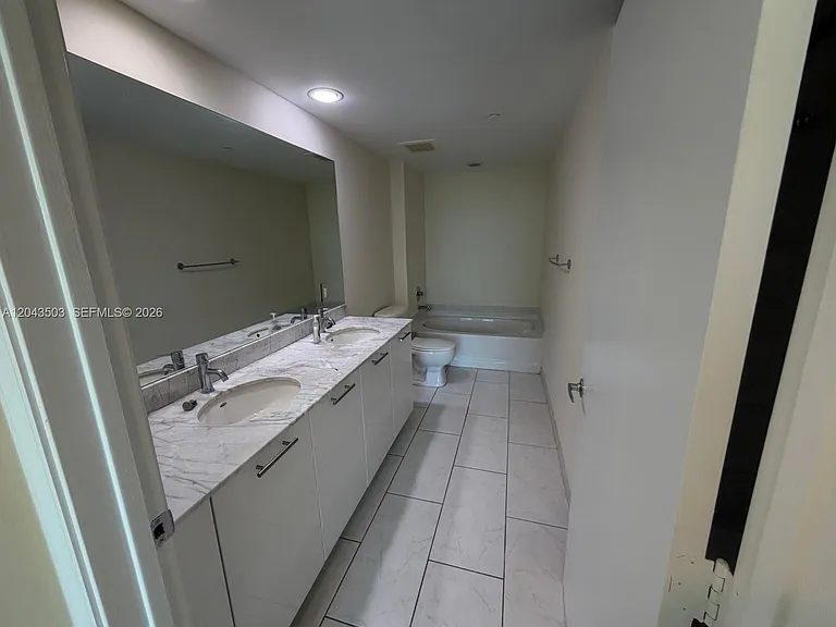951 Brickell Ave #1206 — Photo 13