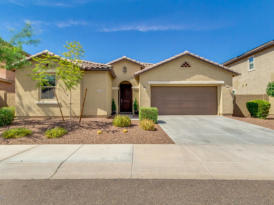 1st image of 21444 W Terri Lee Dr