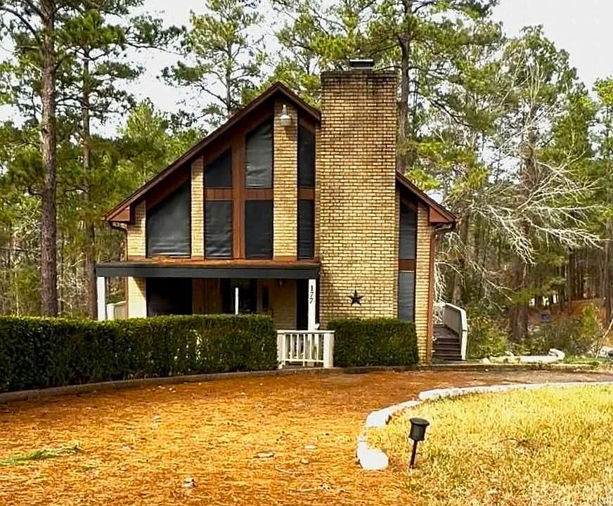 1st image of 177 Piney Point Dr