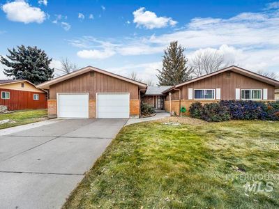 1424 Holly Dr, Twin Falls, ID, 83301