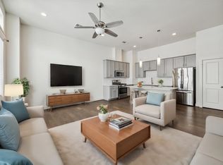 9452 Kerrwood Ln, Houston, TX 77080