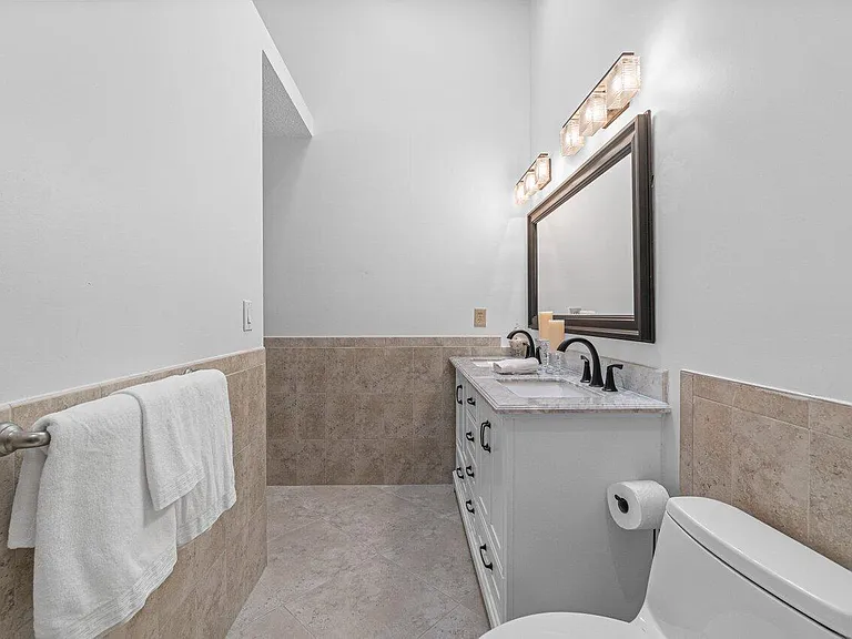 5539 Eton Ct — Photo 22